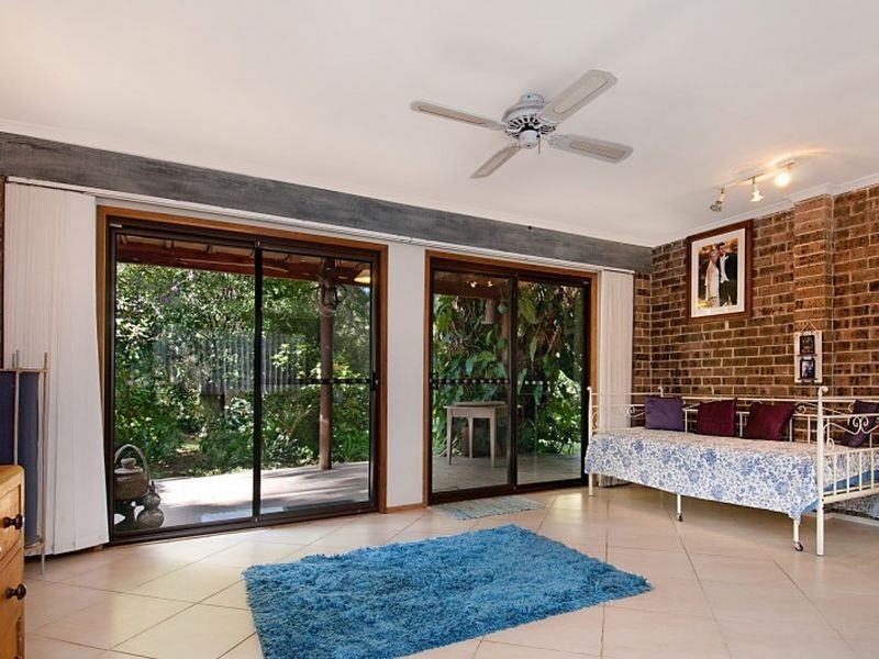 29 Collard Road, Point Clare NSW 2250