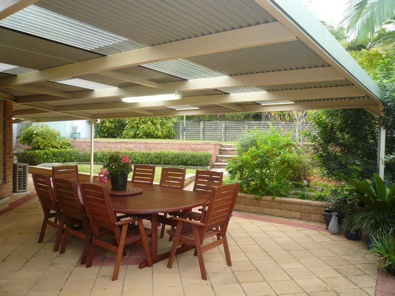 15 McKellar Close, Point Clare NSW 2250