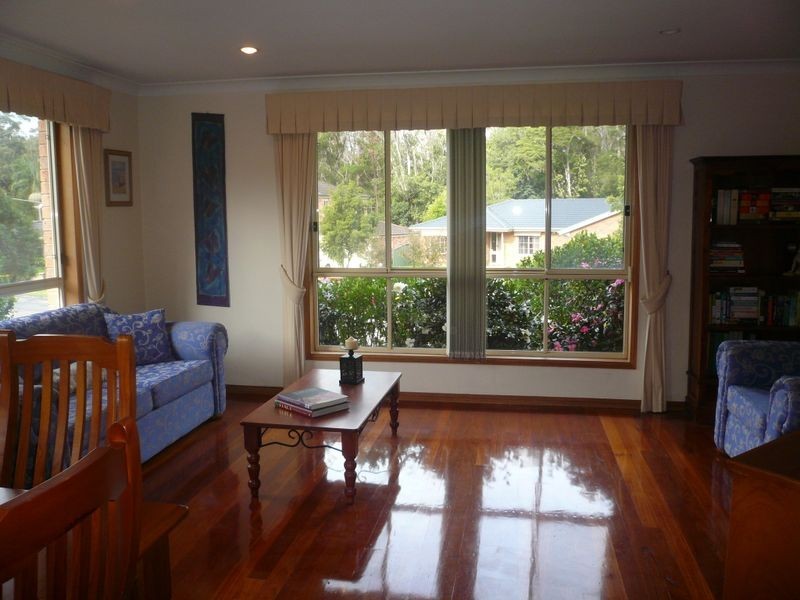 15 McKellar Close, Point Clare NSW 2250