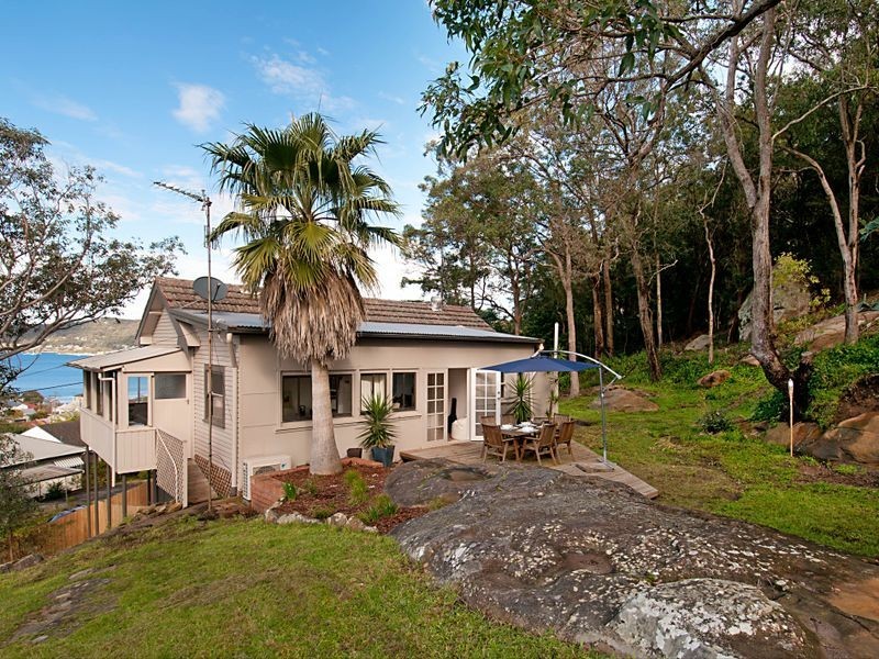 438 Glenrock Parade, Point Clare NSW 2250
