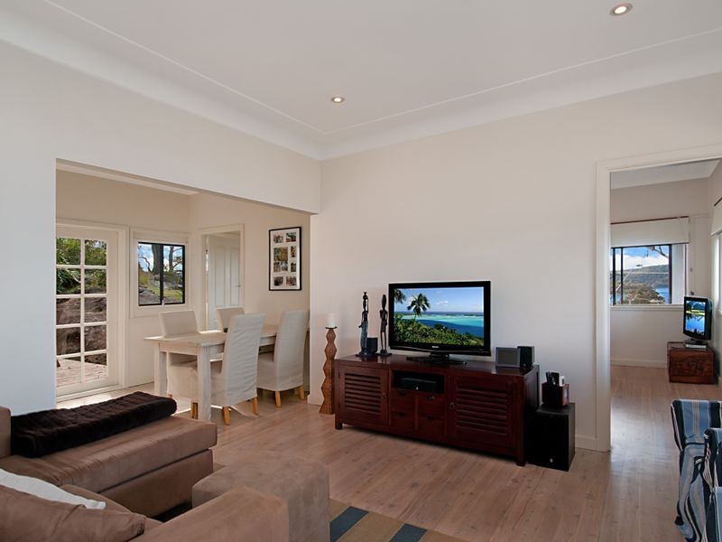 438 Glenrock Parade, Point Clare NSW 2250