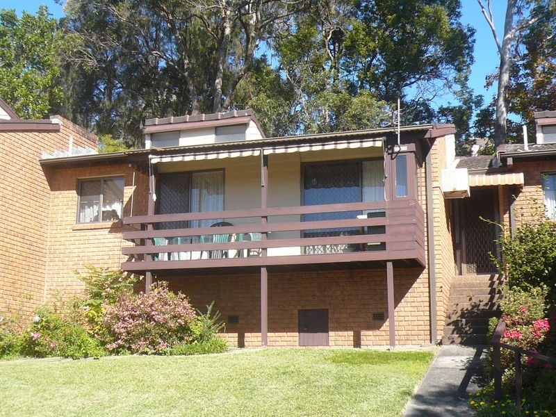 2/31 Fiona Street, Point Clare NSW 2250