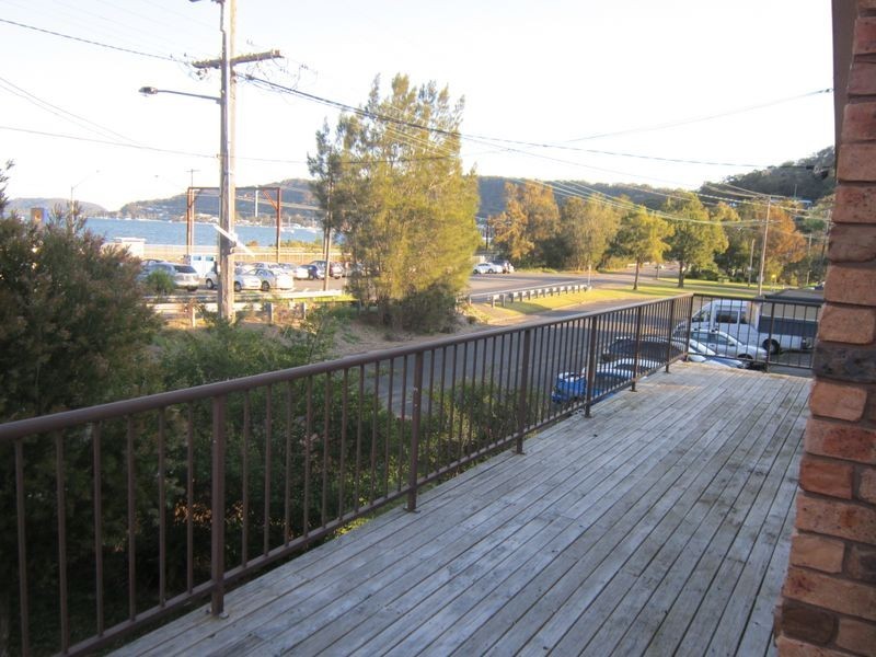 4 Kateena Avenue, Tascott NSW 2250