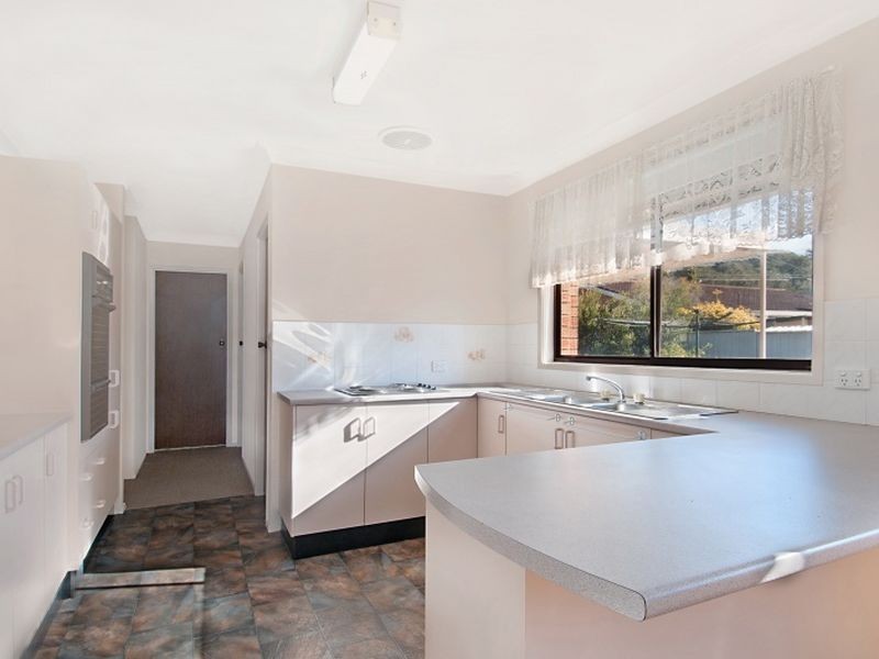 3 Kulara Avenue, West Gosford NSW 2250