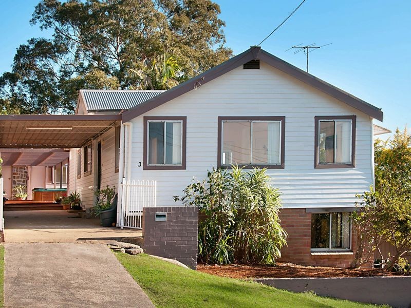 3 Penang Street, Point Clare NSW 2250