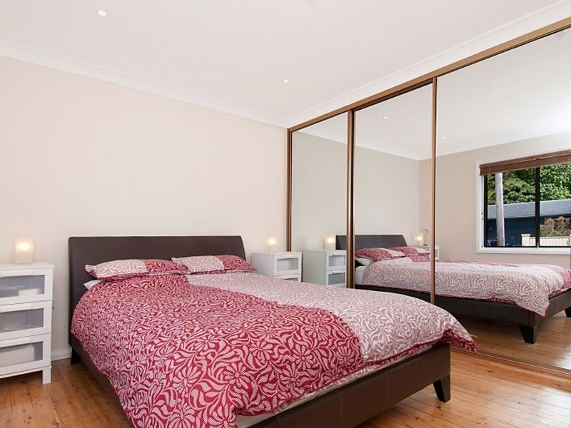 15 Welwyn Grove, Point Clare NSW 2250