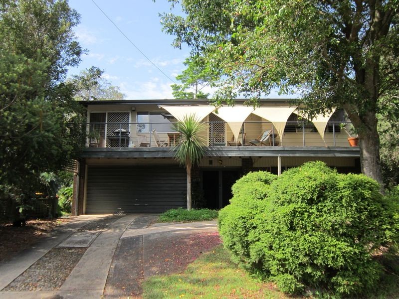 9 Shoreview Close, Point Clare NSW 2250