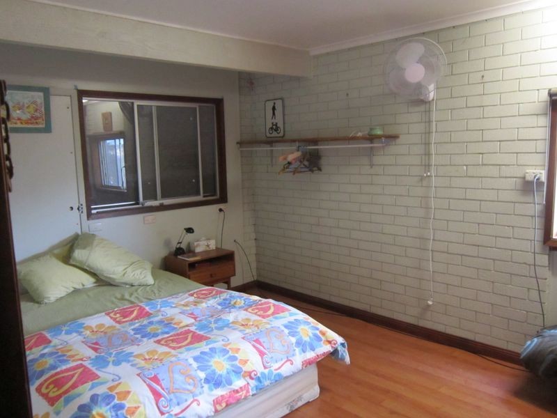 9 Shoreview Close, Point Clare NSW 2250