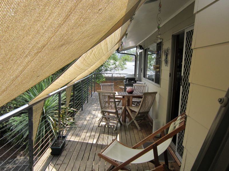 9 Shoreview Close, Point Clare NSW 2250