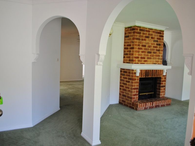 5 Noonan Point Avenue, Point Clare NSW 2250