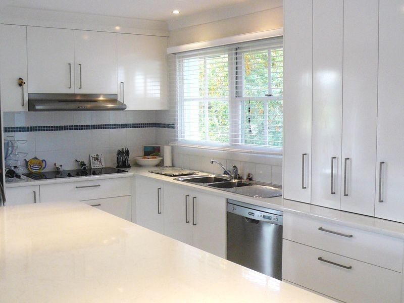 284 Avoca Drive, Green Point NSW 2251