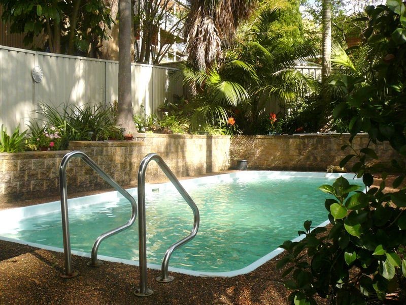 284 Avoca Drive, Green Point NSW 2251