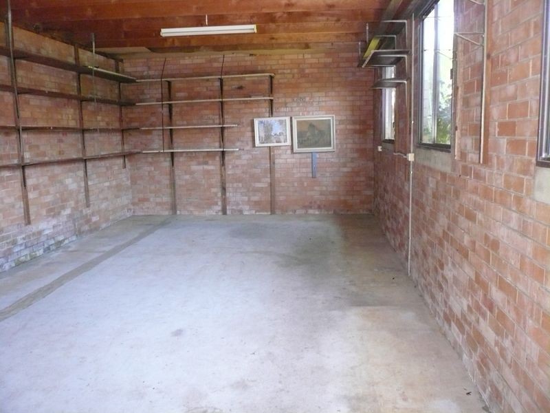 3 Bel-Hilton Parade, West Gosford NSW 2250