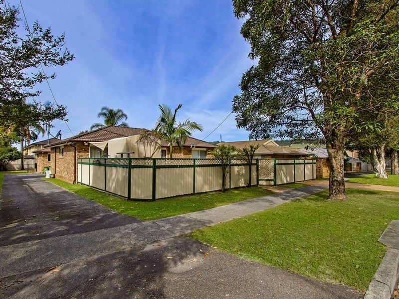 2/22 Henry Kendall Street, West Gosford NSW 2250