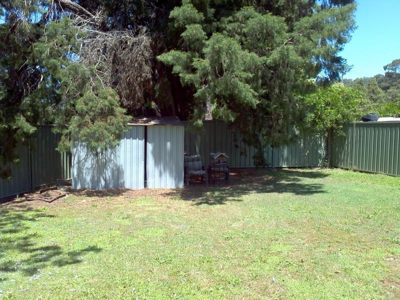 2 Sunshine Drive, Point Clare NSW 2250