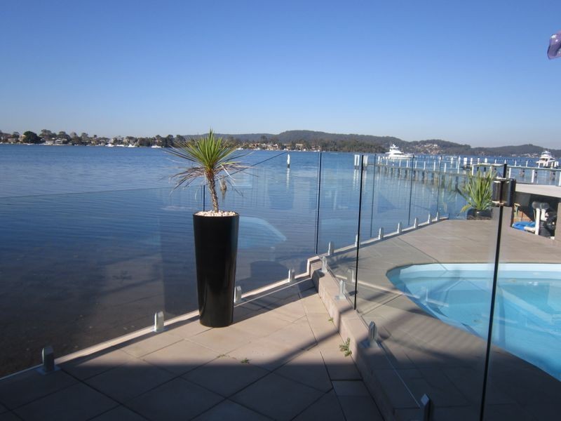 45 Kurrawa Avenue, Point Clare NSW 2250