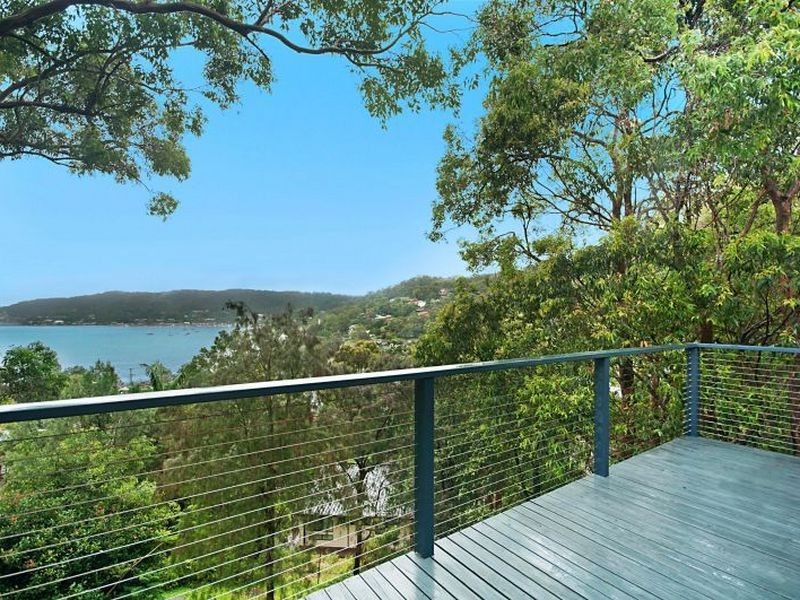 2 Bluefish Crescent, Tascott NSW 2250