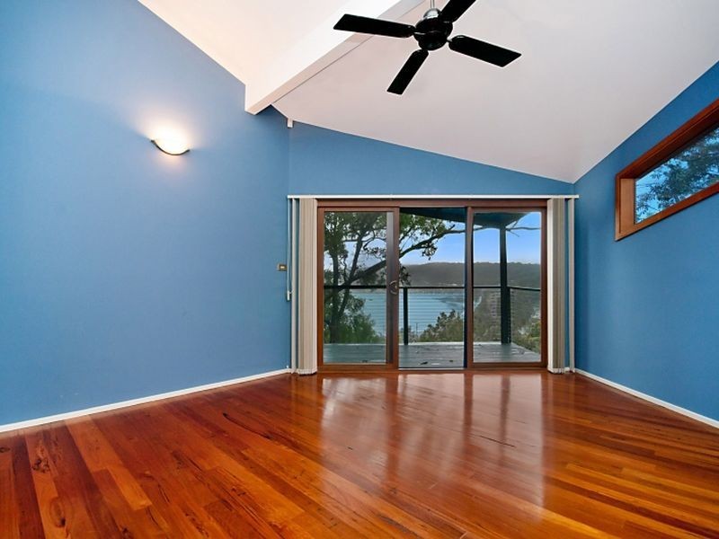 2 Bluefish Crescent, Tascott NSW 2250