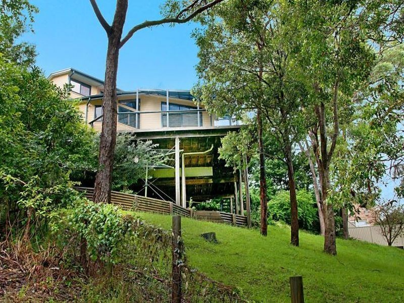 2 Bluefish Crescent, Tascott NSW 2250