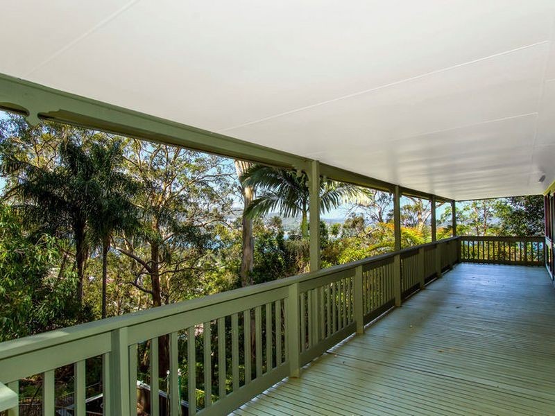 33 Penang Street, Point Clare NSW 2250