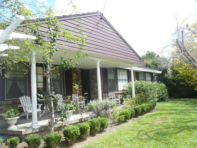 11a Margaret Street, Point Clare NSW 2250