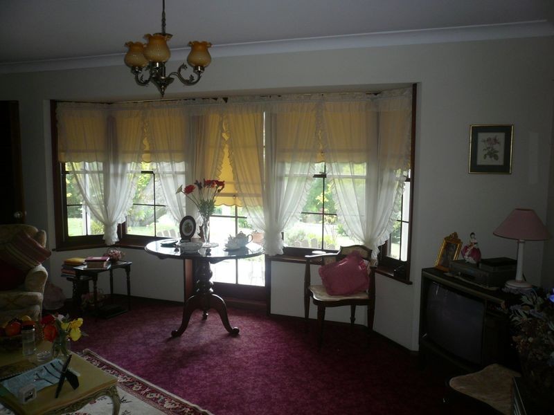 11a Margaret Street, Point Clare NSW 2250