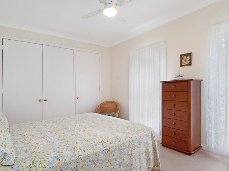 1/8 Scott Street, Point Clare NSW 2250