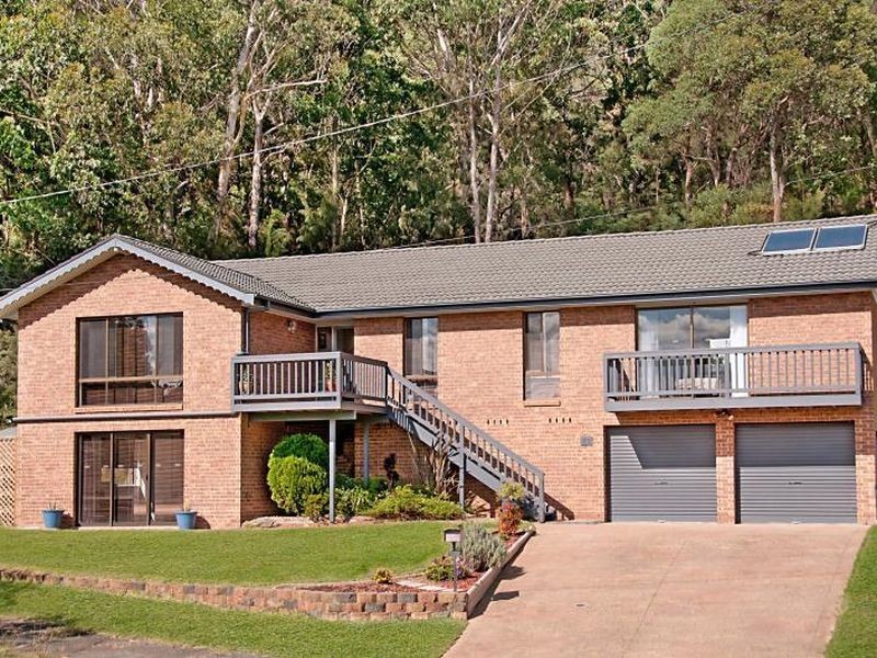 23 Henman Close, Point Clare NSW 2250