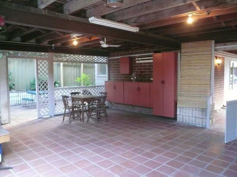 8 Spinnaker Avenue, Tascott NSW 2250