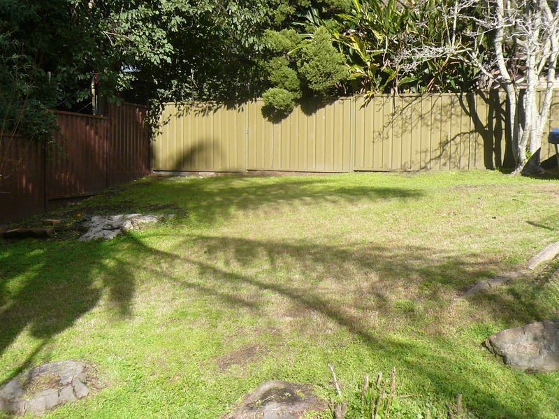 8 Spinnaker Avenue, Tascott NSW 2250