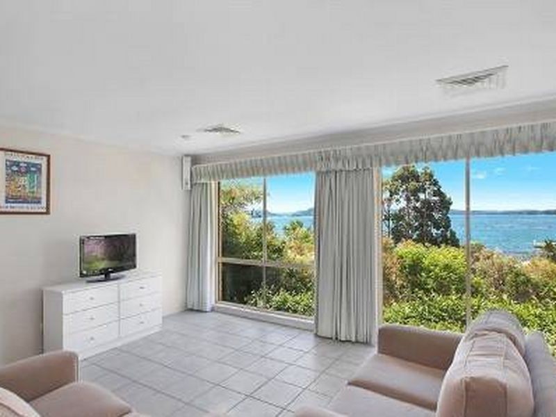 13 Johns Road, Koolewong NSW 2256