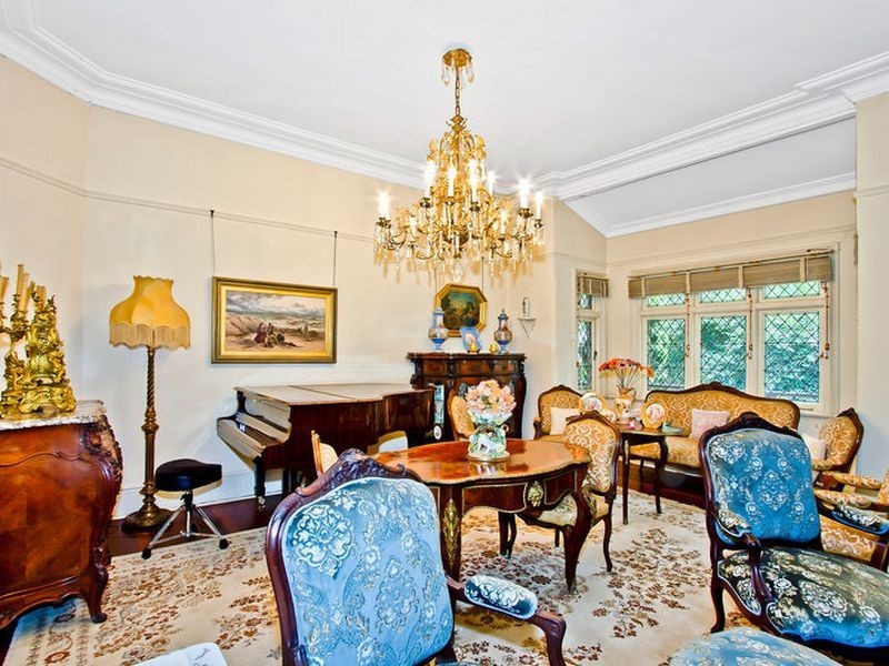 113 Brisbane Water Drive, Point Clare NSW 2250