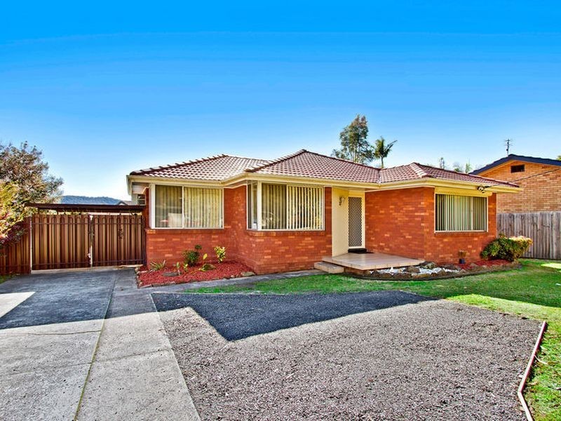 216 Brisbane Water Drive, Point Clare NSW 2250