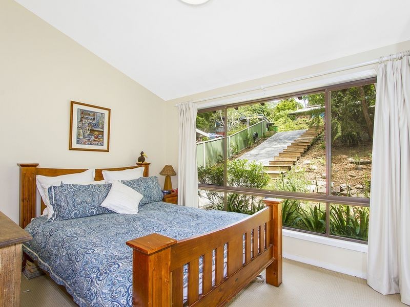 4 Heather Crescent, Wyoming NSW 2250
