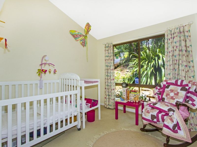 4 Heather Crescent, Wyoming NSW 2250