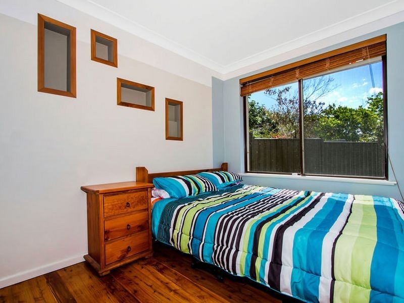 2 Northwind Avenue, Point Clare NSW 2250