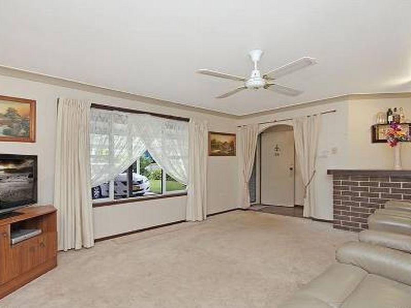 34 Maitland Road, Springfield NSW 2250