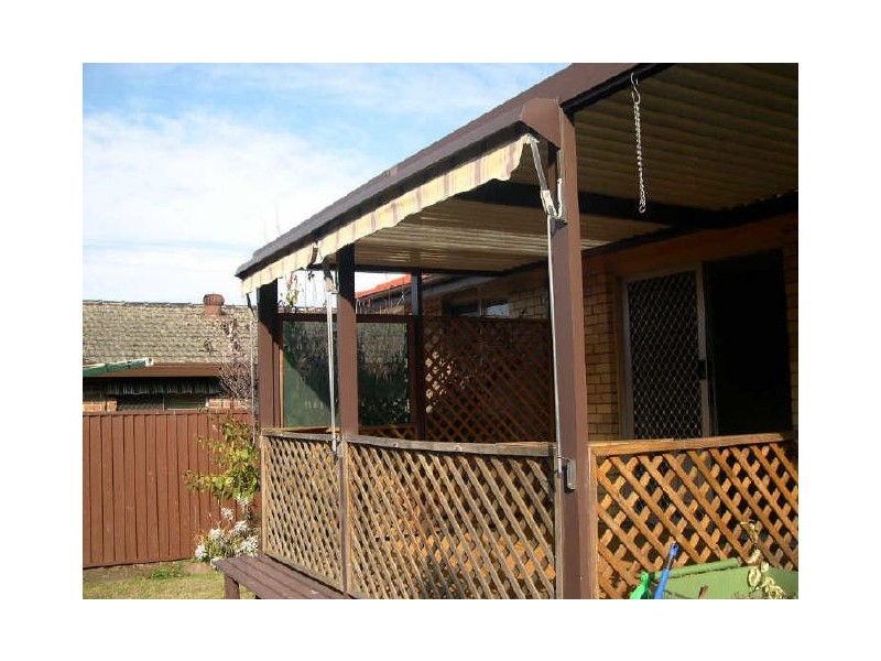 3 Bel-Hilton Parade, West Gosford NSW 2250