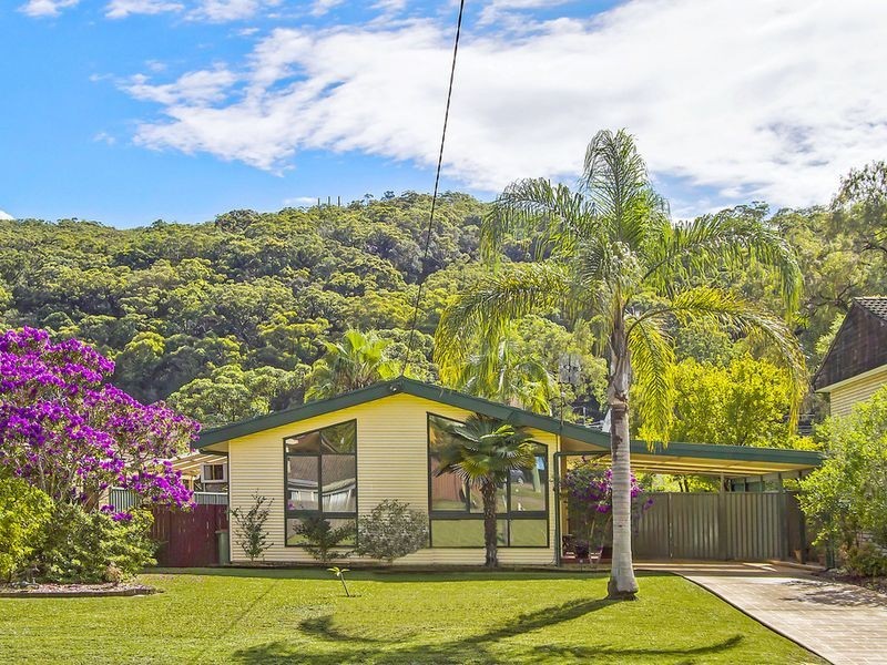 43 Blue Waters Parade, Tascott NSW 2250