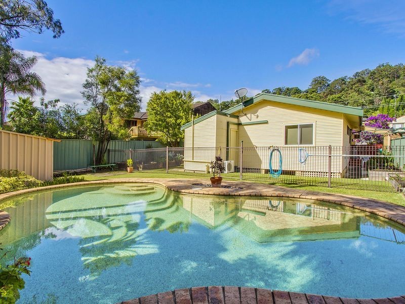 43 Blue Waters Parade, Tascott NSW 2250