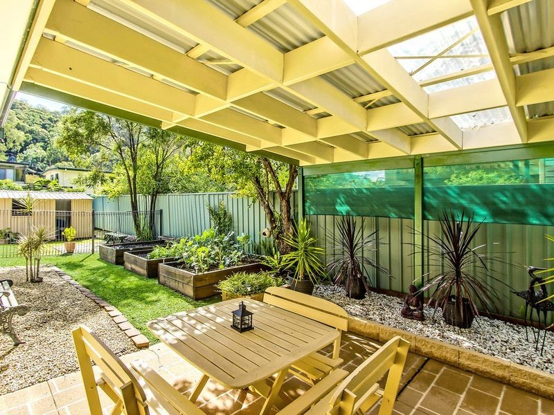 43 Blue Waters Parade, Tascott NSW 2250