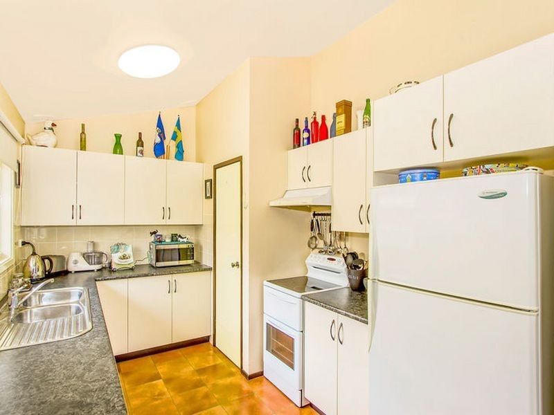 43 Blue Waters Parade, Tascott NSW 2250