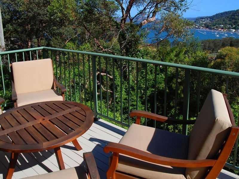 27 Sandstone Crescent, Tascott NSW 2250