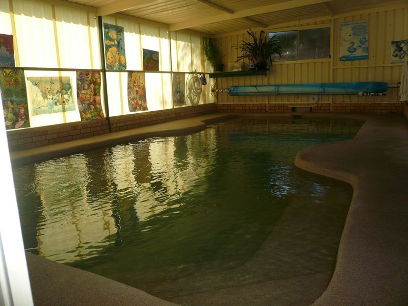 22 Golden Avenue, Point Clare NSW 2250