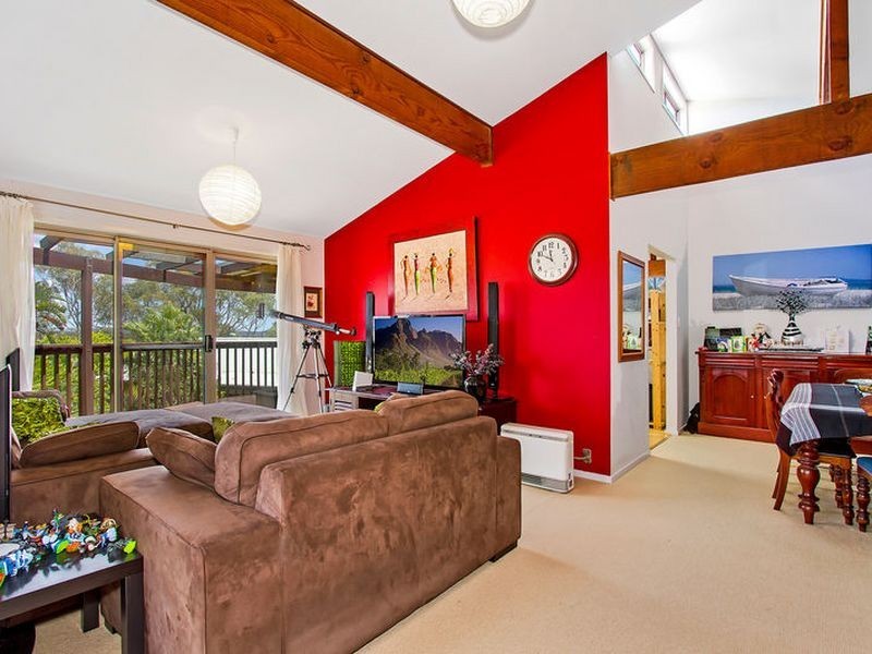 13 Barclay Close, Kariong NSW 2250