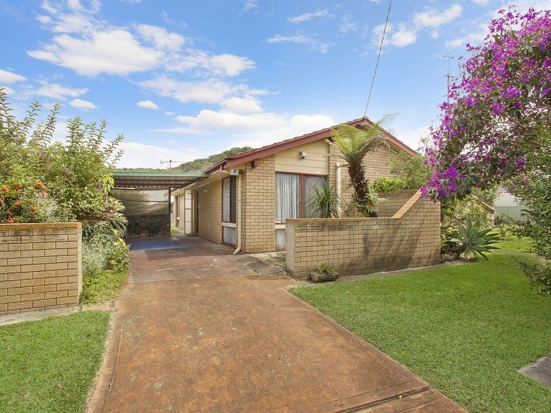 6 Ferguson Close, West Gosford NSW 2250
