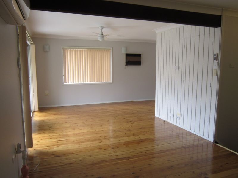 8 The Broadwaters, Tascott NSW 2250