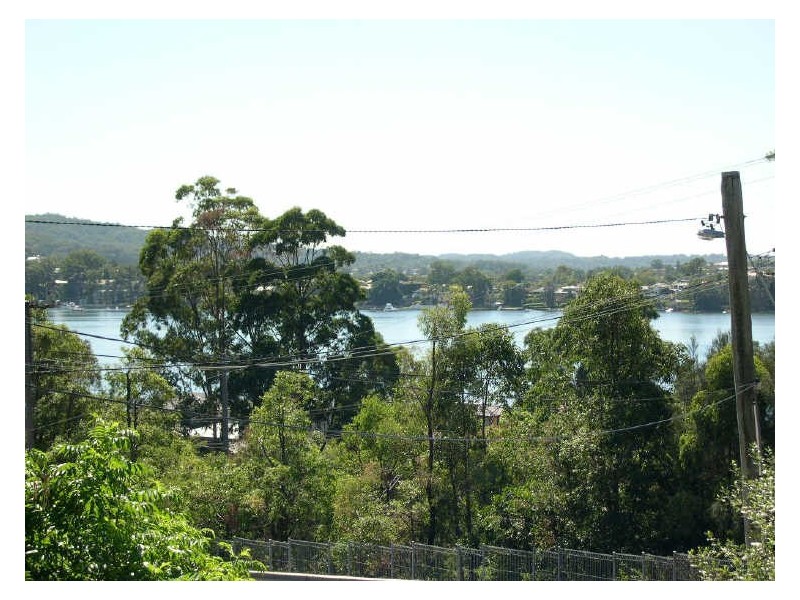 25 Brisbane Water Drive, Point Clare NSW 2250