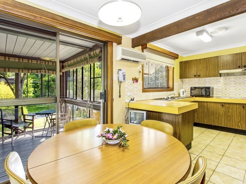 45 Wendy Drive, Point Clare NSW 2250
