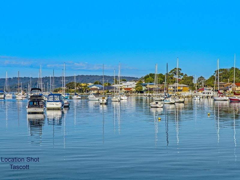 8 Kateena Avenue, Tascott NSW 2250